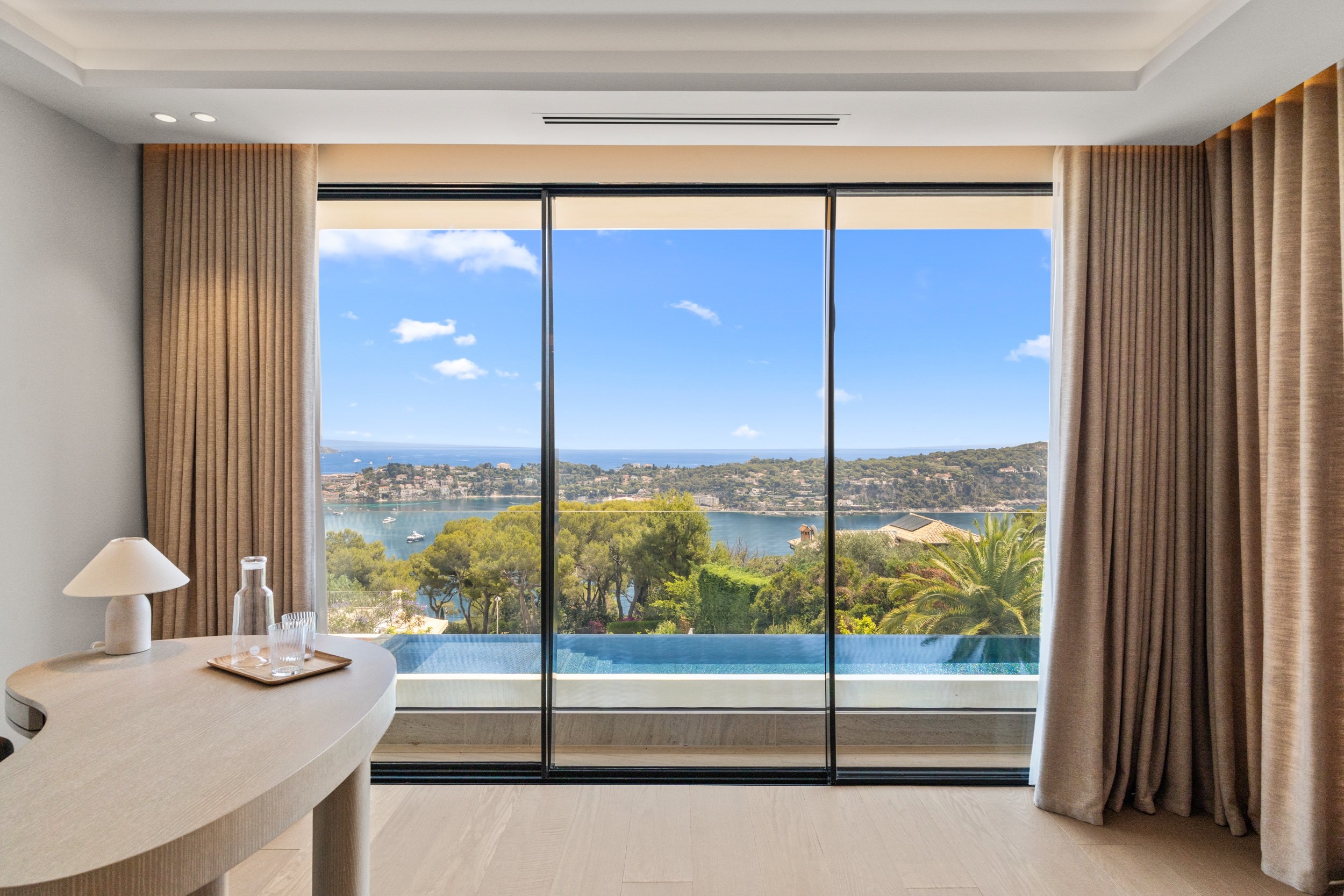  Contemporary sea view villa near Villefranche-sur-Mer with infinity pool - 物件實景