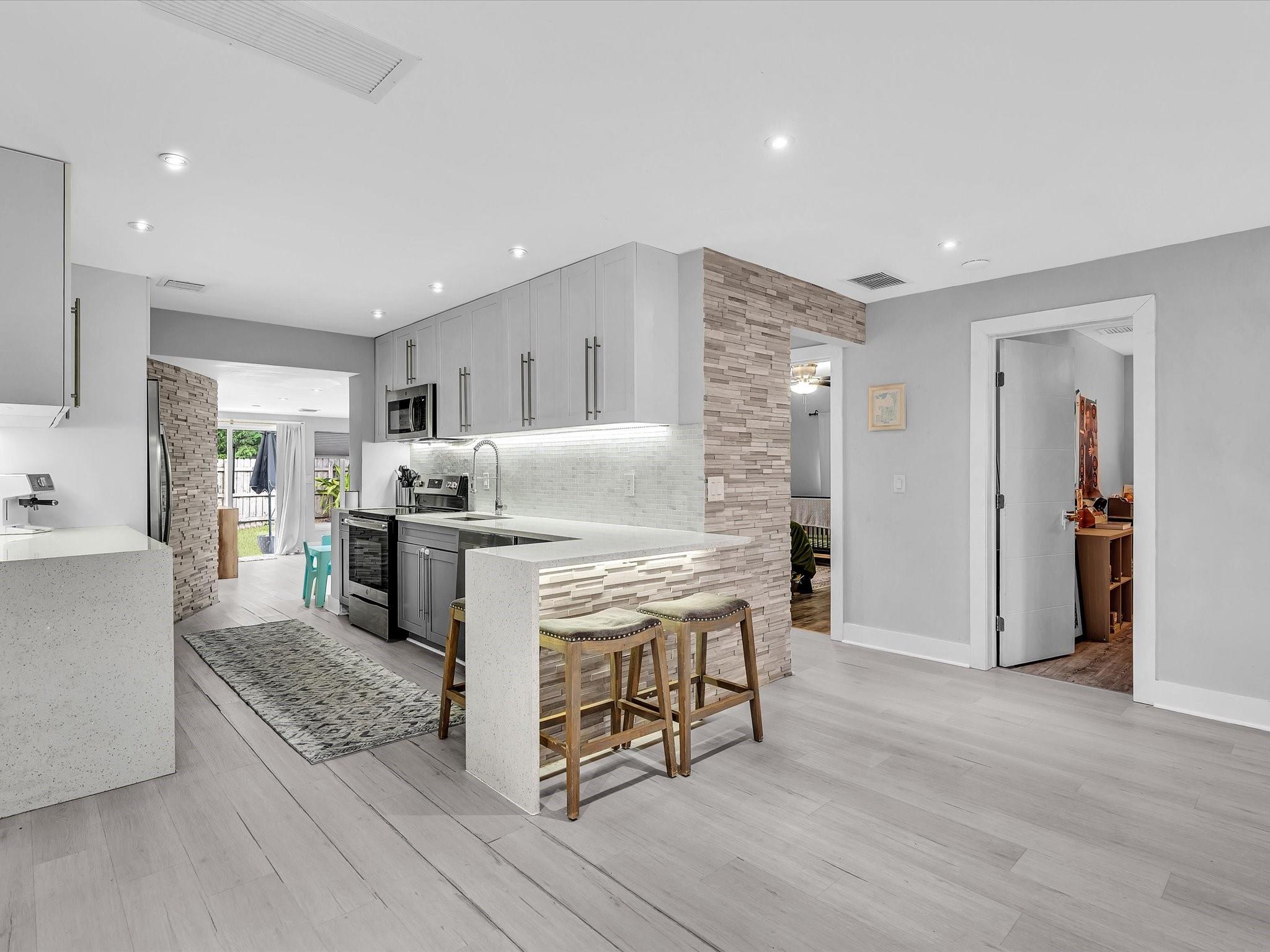 Fort Lauderdale, Florida, 33309, United States, 3 Bedrooms Bedrooms, ,2 BathroomsBathrooms,Residential,For Sale,1989951