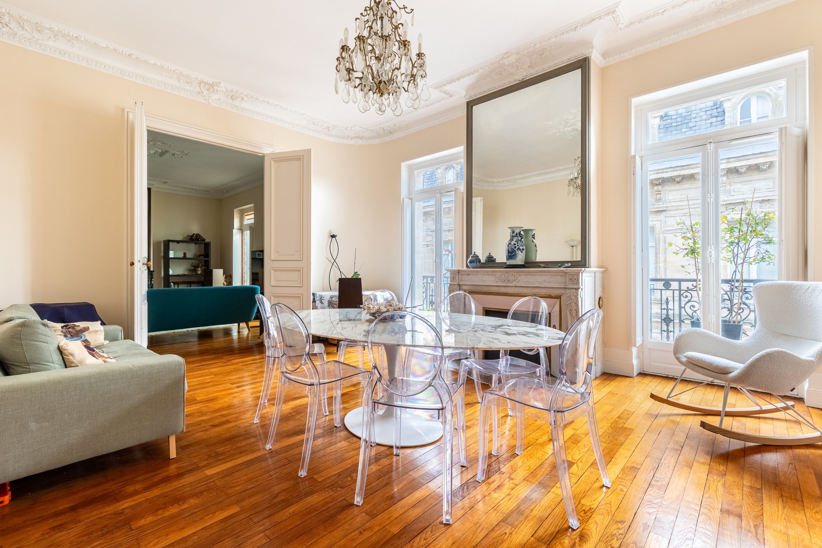  BORDEAUX HISTORIC CENTRE – EXCEPTIONAL APARTMENT – 126 M² - LIFT – 2 BEDROOMS - 物件實景