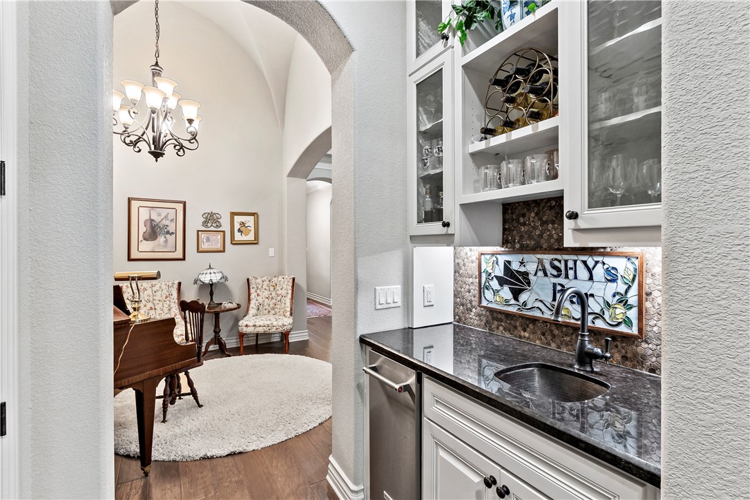 College Station, Texas, 77845, United States, 3 Bedrooms Bedrooms, ,3 BathroomsBathrooms,Residential,For Sale,1940583