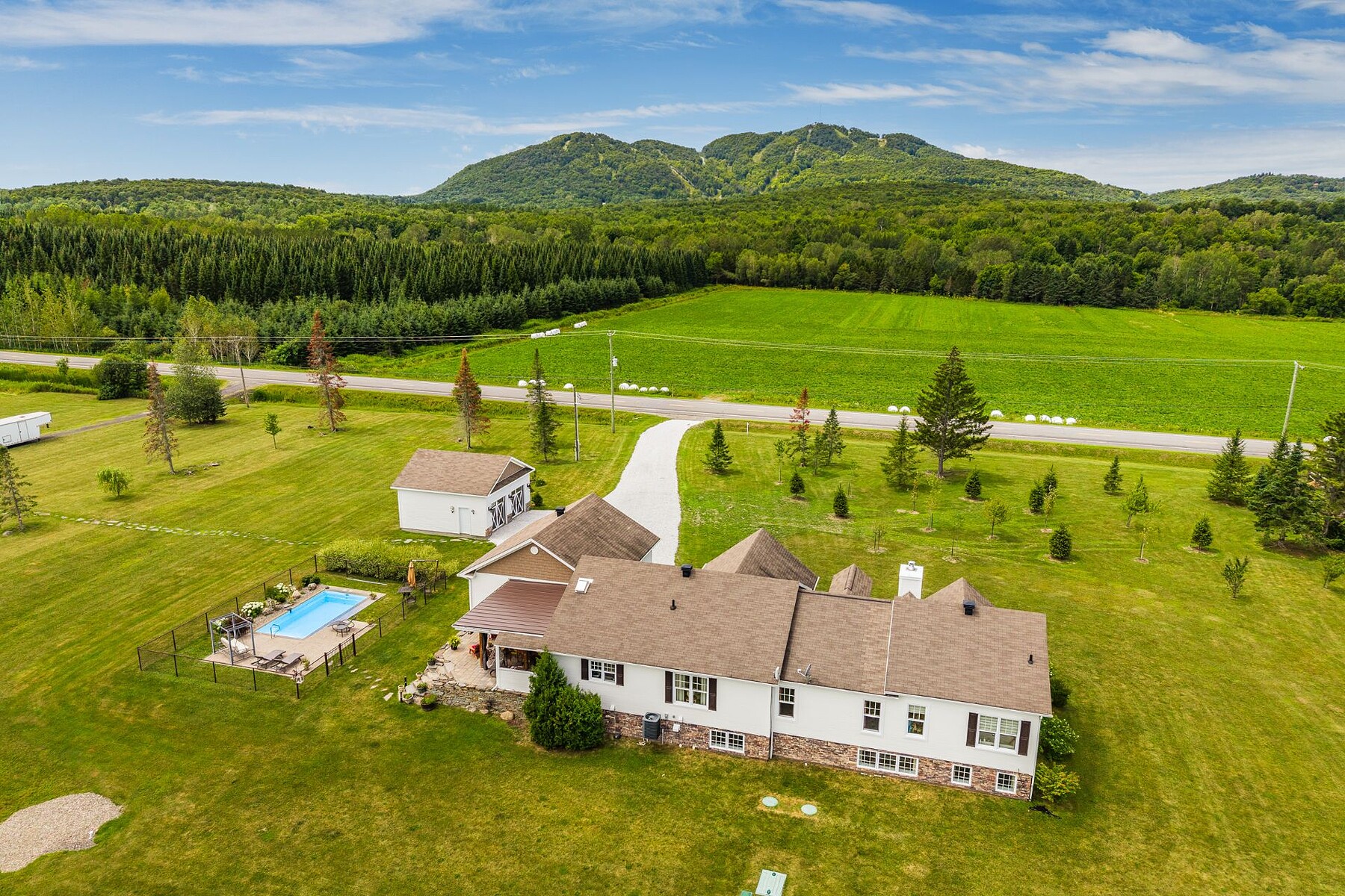  Lac-Brome, Eastern Townships - 物件實景