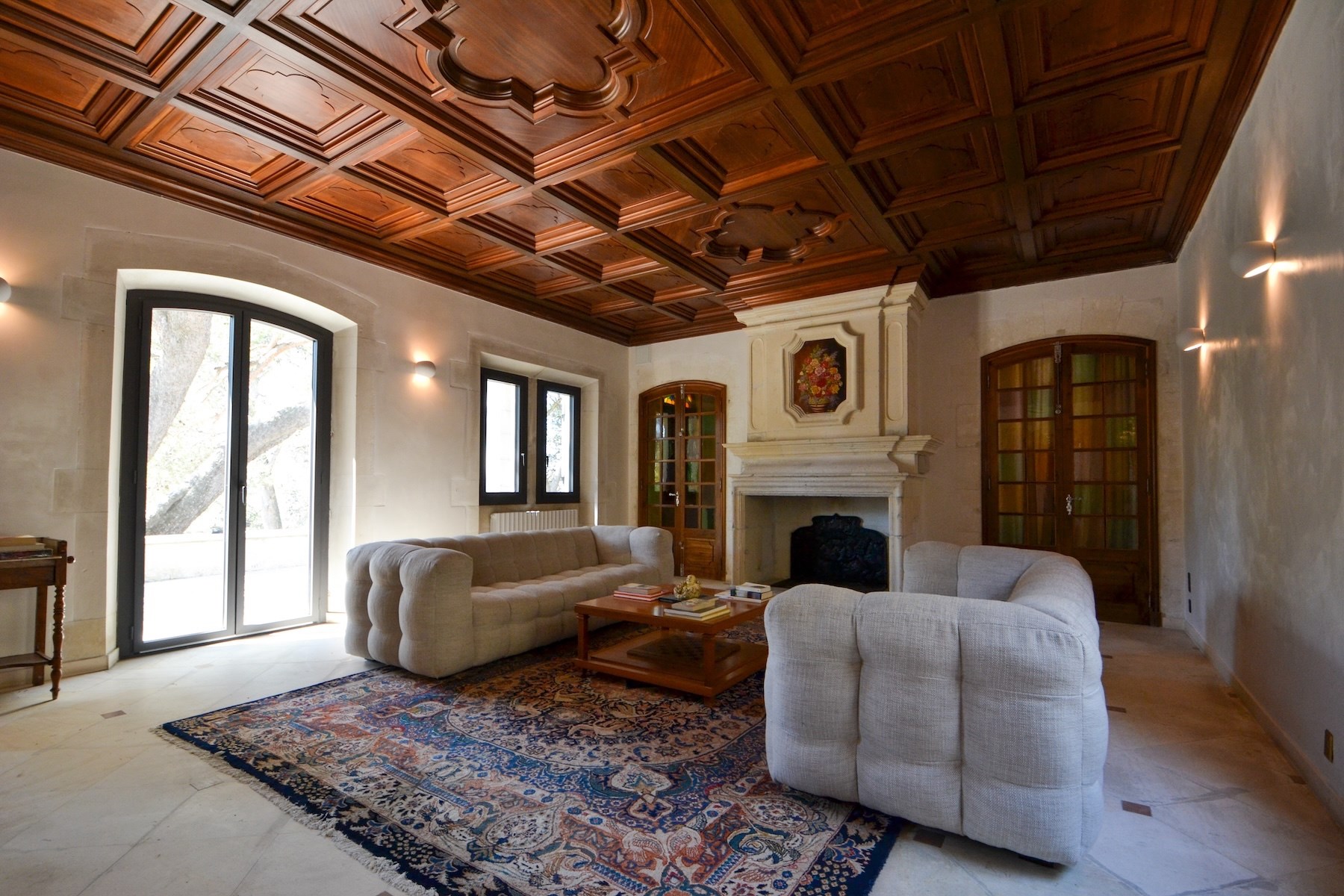  Large Property on 1.5 Hectares with Pool, Just Steps from the Town Center - 物件實景