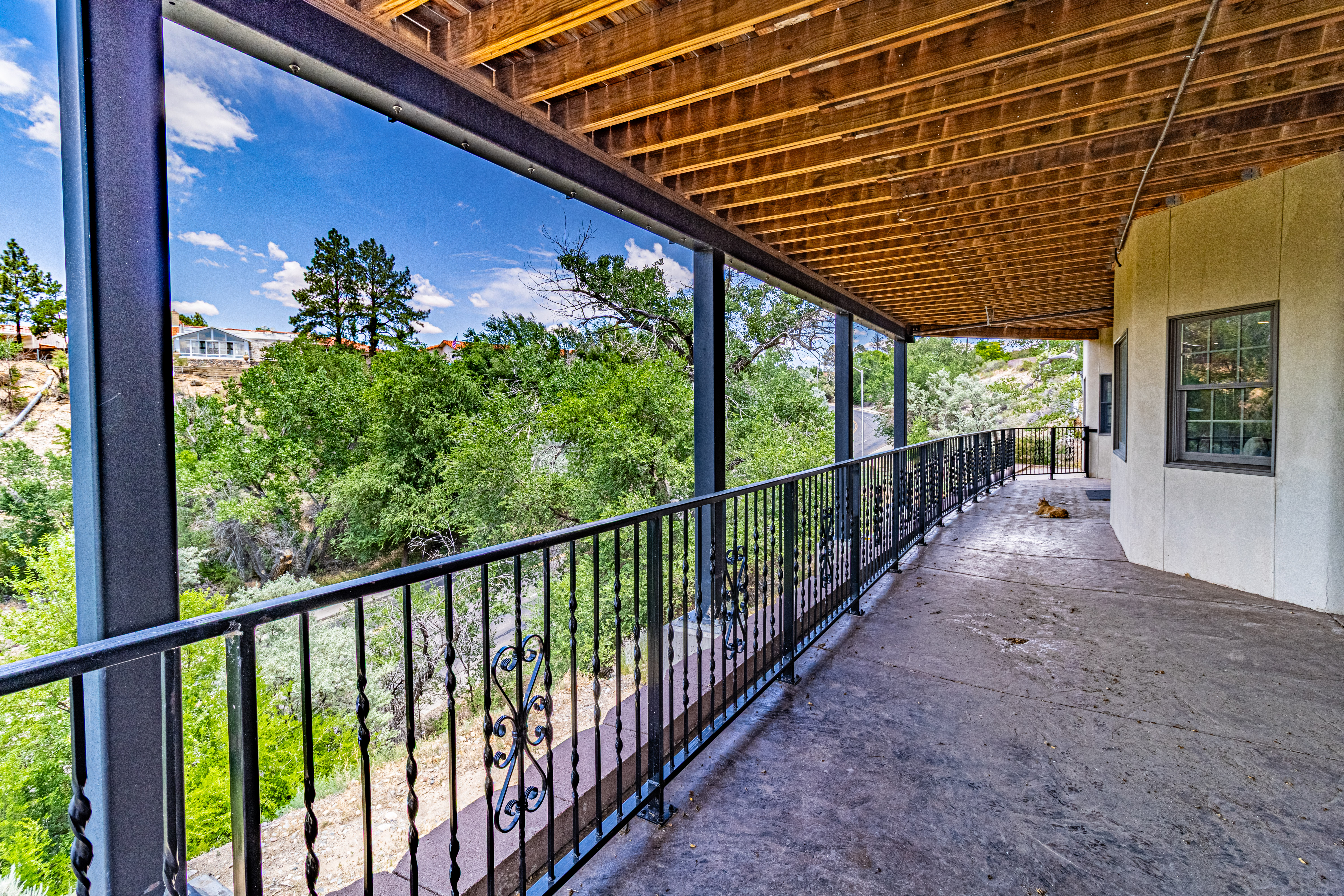 Farmington, New Mexico, 87401, United States, 4 Bedrooms Bedrooms, ,5 BathroomsBathrooms,Residential,For Sale,1942603