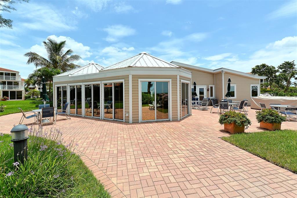 Longboat Key, Florida, 34228, United States, 2 Bedrooms Bedrooms, ,2 BathroomsBathrooms,Residential,For Sale,1989062