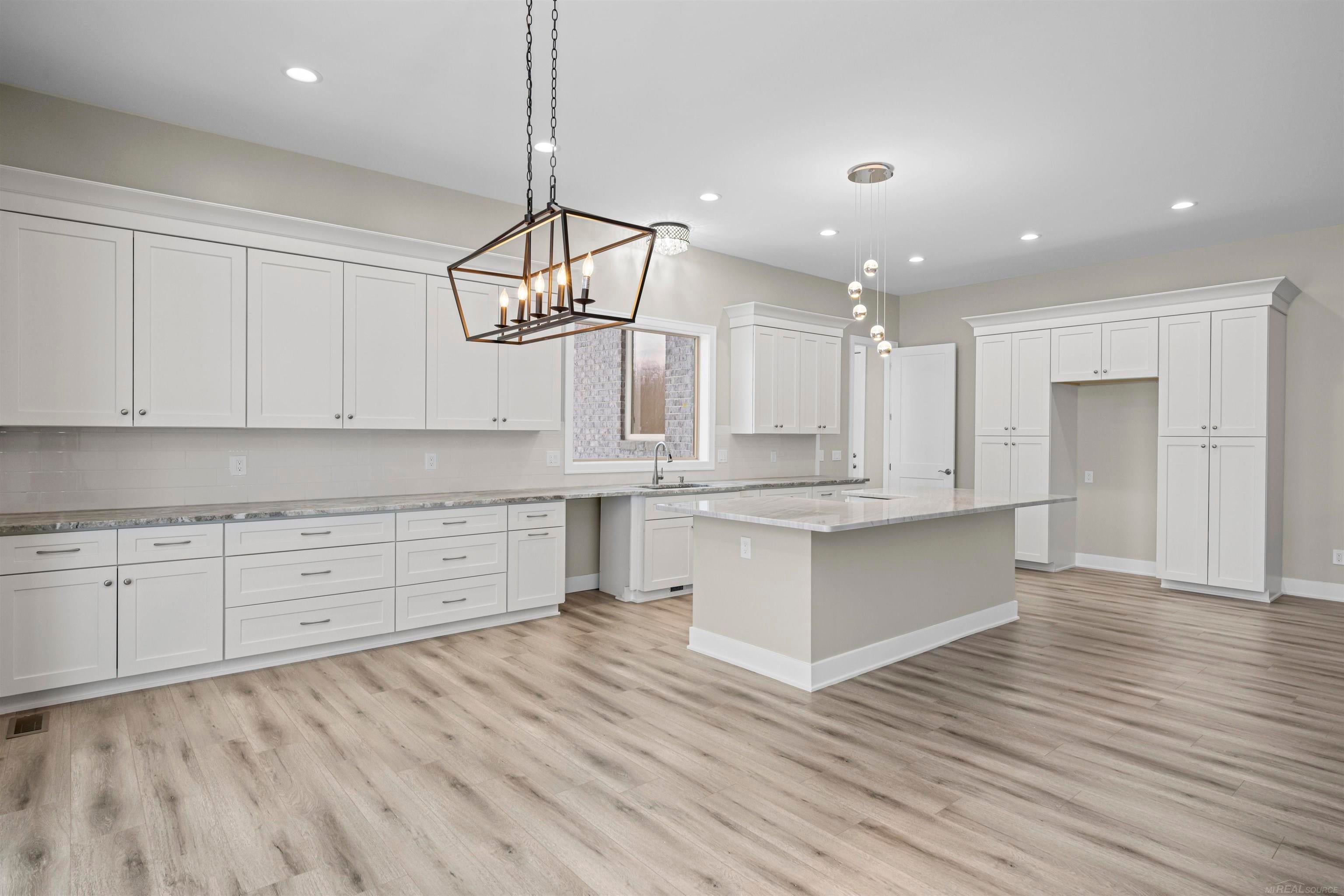 Richmond, Michigan, 48062, United States, 3 Bedrooms Bedrooms, ,3 BathroomsBathrooms,Residential,For Sale,2027528