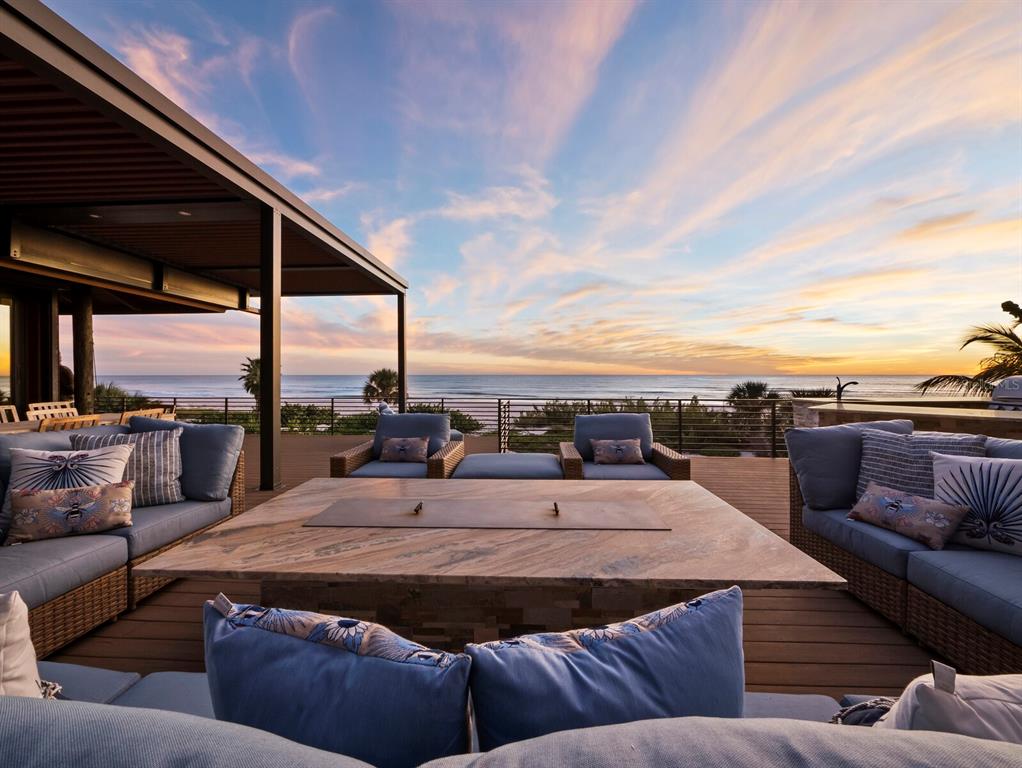 Longboat Key, Florida, 34228, United States, 8 Bedrooms Bedrooms, ,10 BathroomsBathrooms,Residential,For Sale,1997316