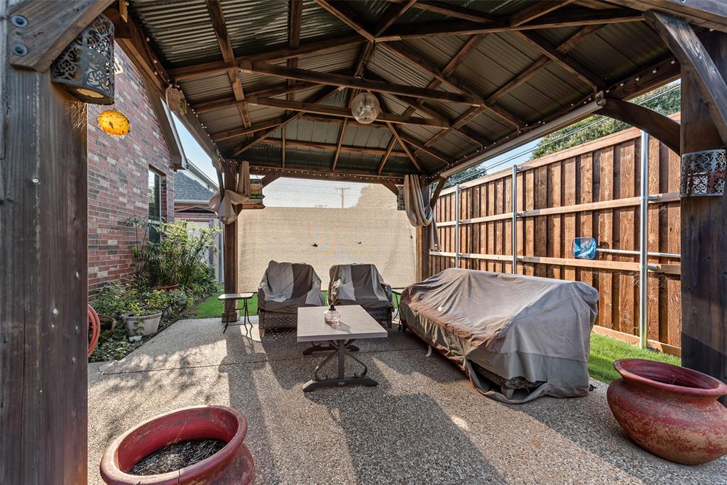 Rowlett, Texas, 75088, United States, 4 Bedrooms Bedrooms, ,3 BathroomsBathrooms,Residential,For Sale,1949742