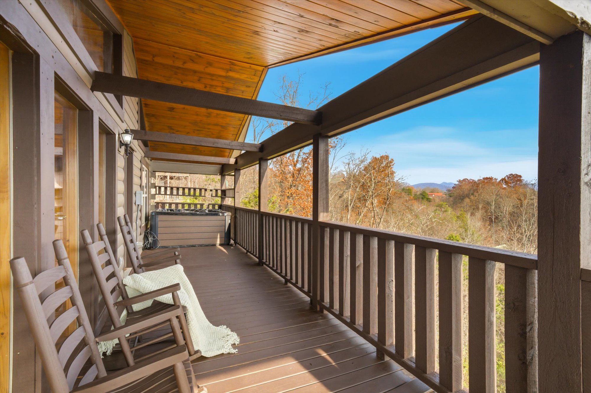 Sevierville, Tennessee, 37876-3406, United States, 3 Bedrooms Bedrooms, ,5 BathroomsBathrooms,Residential,For Sale,2049447
