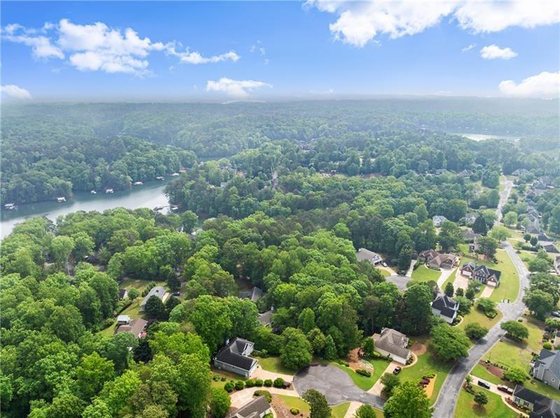 Cumming, Georgia, 30041, United States, 4 Bedrooms Bedrooms, ,3 BathroomsBathrooms,Residential,For Sale,1928883