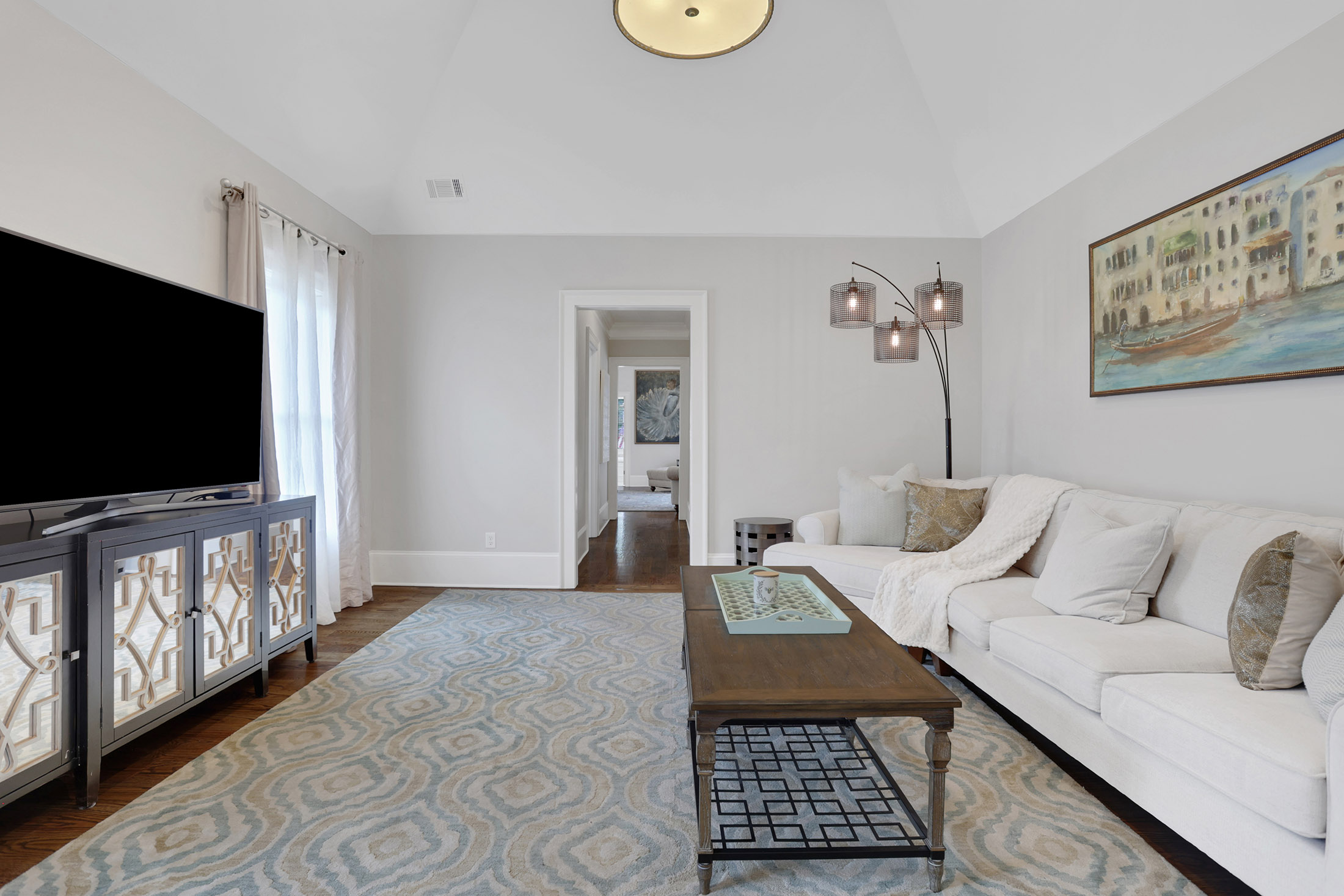  Sophisticated Brick Residence in Coveted Brookhaven Location - 物件實景