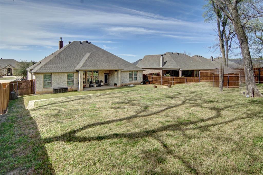 Weatherford, Texas, 76087, United States, 4 Bedrooms Bedrooms, ,3 BathroomsBathrooms,Residential,For Sale,2048794