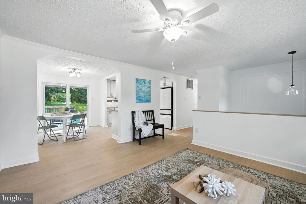 Woodbridge, Virginia, 22191, United States, 3 Bedrooms Bedrooms, ,3 BathroomsBathrooms,Residential,For Sale,1908245