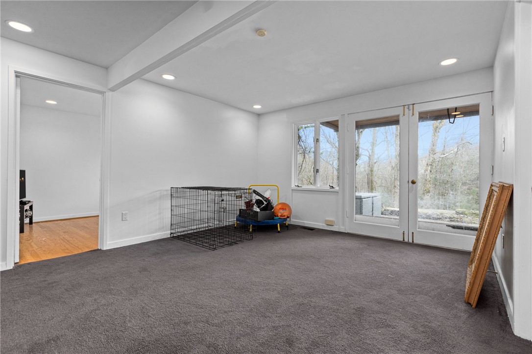 Fox Chapel, Pennsylvania, 15215, United States, 4 Bedrooms Bedrooms, ,5 BathroomsBathrooms,Residential,For Sale,1927245