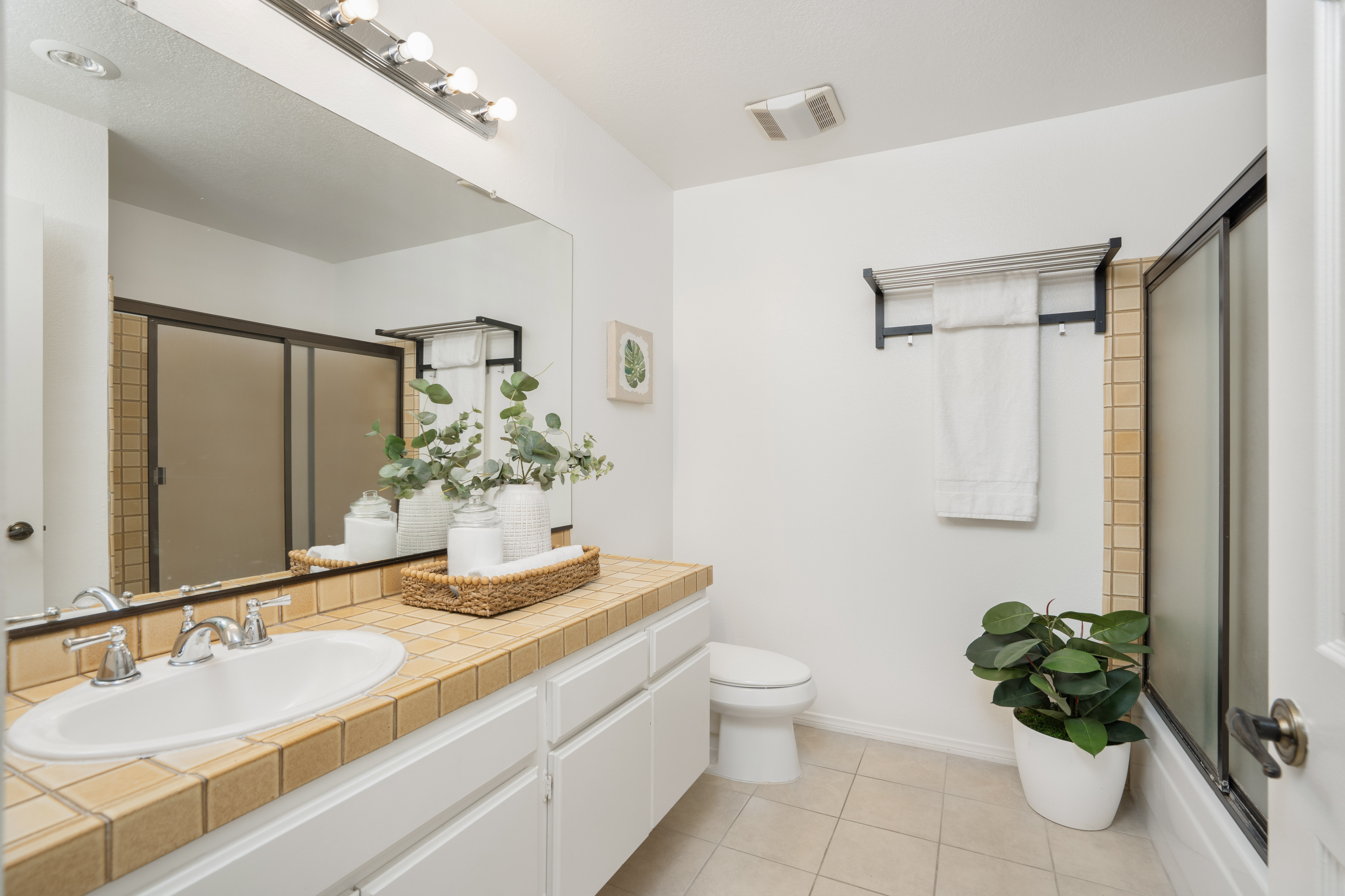  4477 Emerald Street, Torrance, CA 90503 - 物件實景