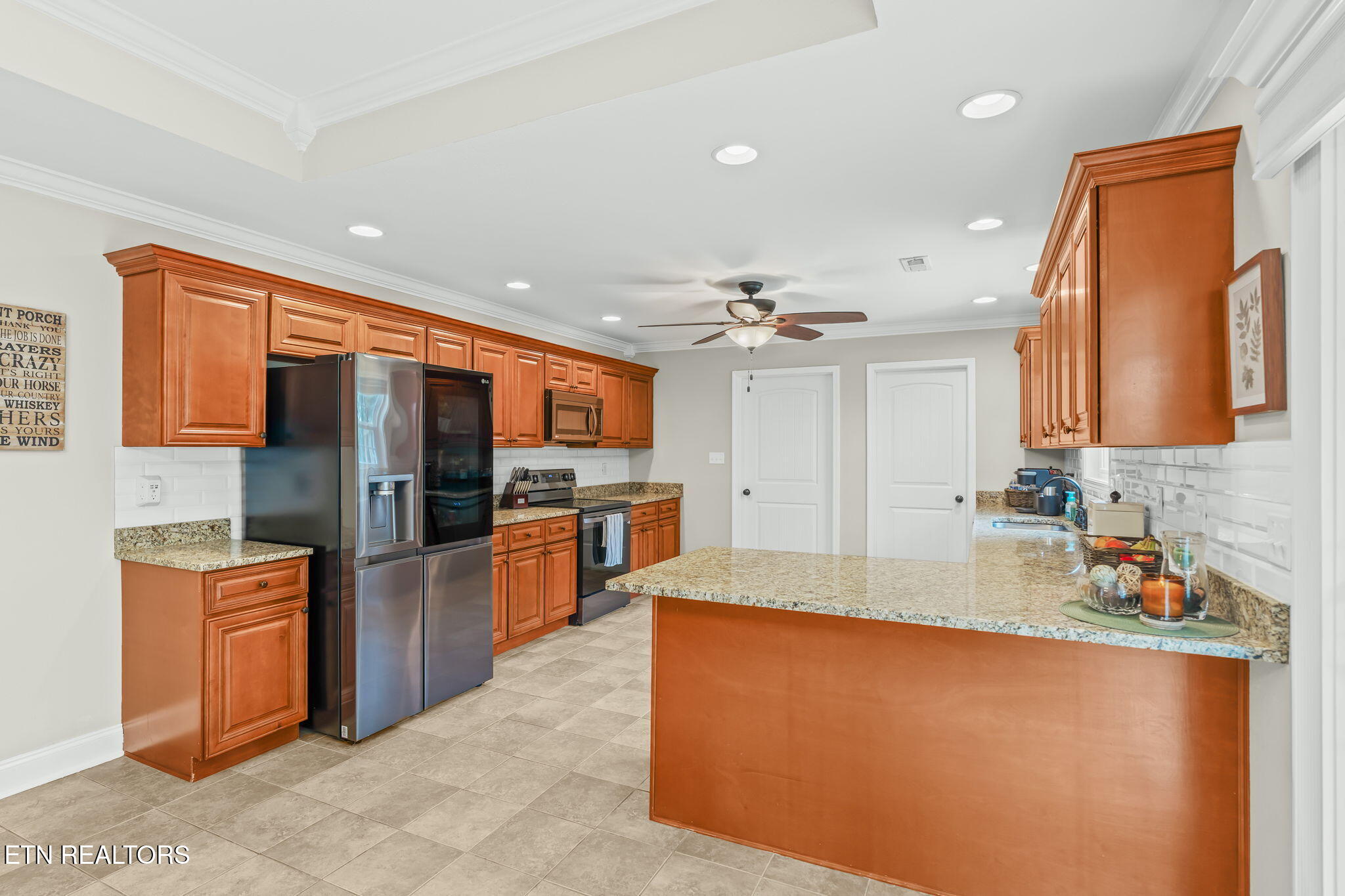 Maryville, Tennessee, 37803, United States, 3 Bedrooms Bedrooms, ,2 BathroomsBathrooms,Residential,For Sale,1942591