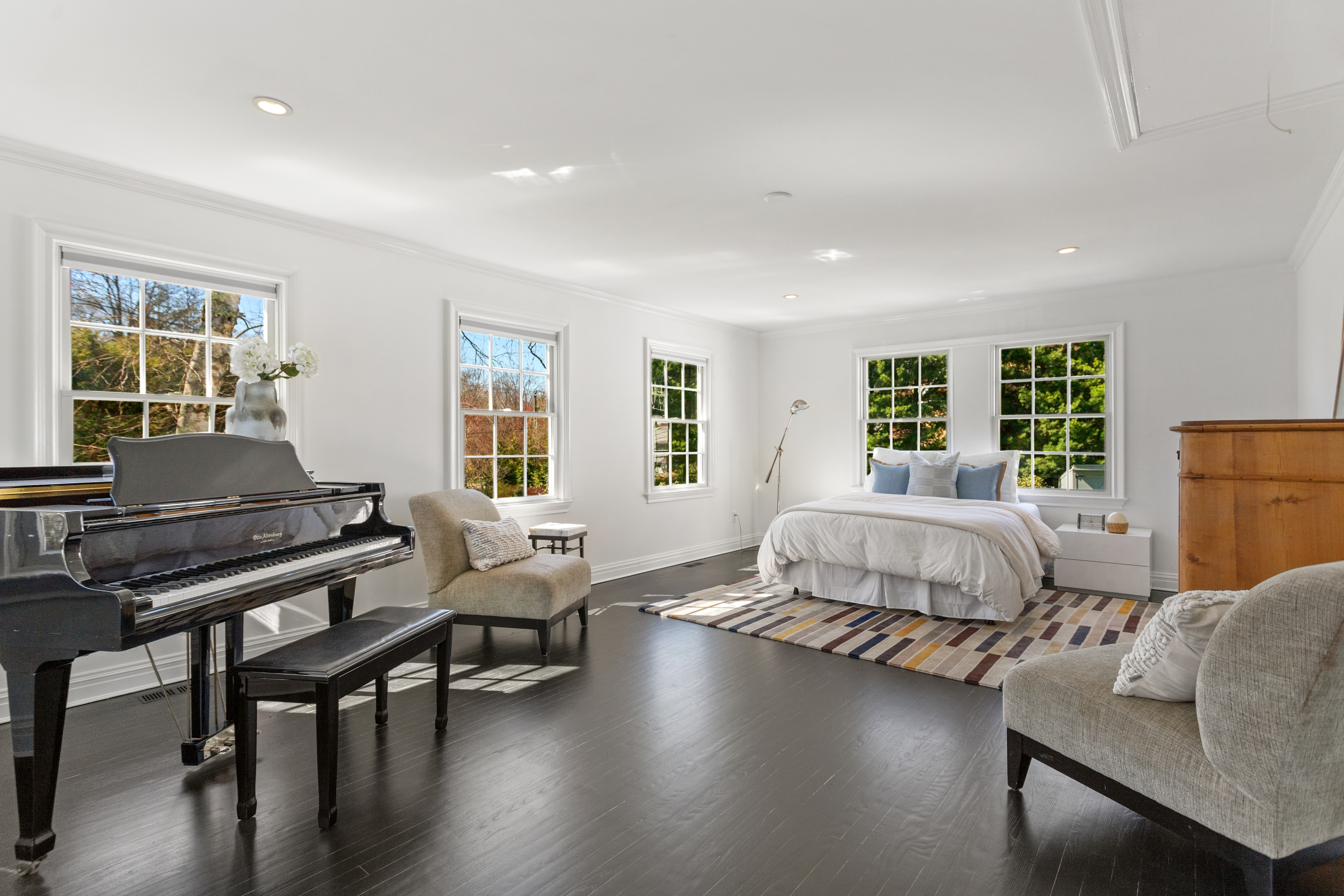  Stately Updated Colonial on Magnificent Grounds - 物件實景