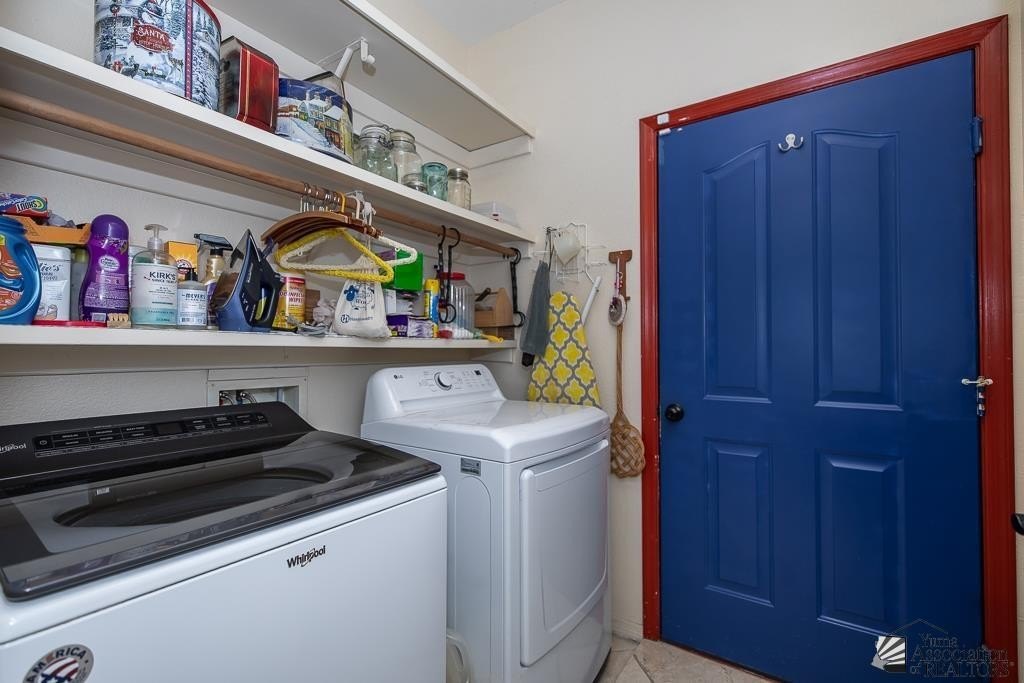 Yuma, Arizona, 85367, United States, 4 Bedrooms Bedrooms, ,1 BathroomBathrooms,Residential,For Sale,2010746