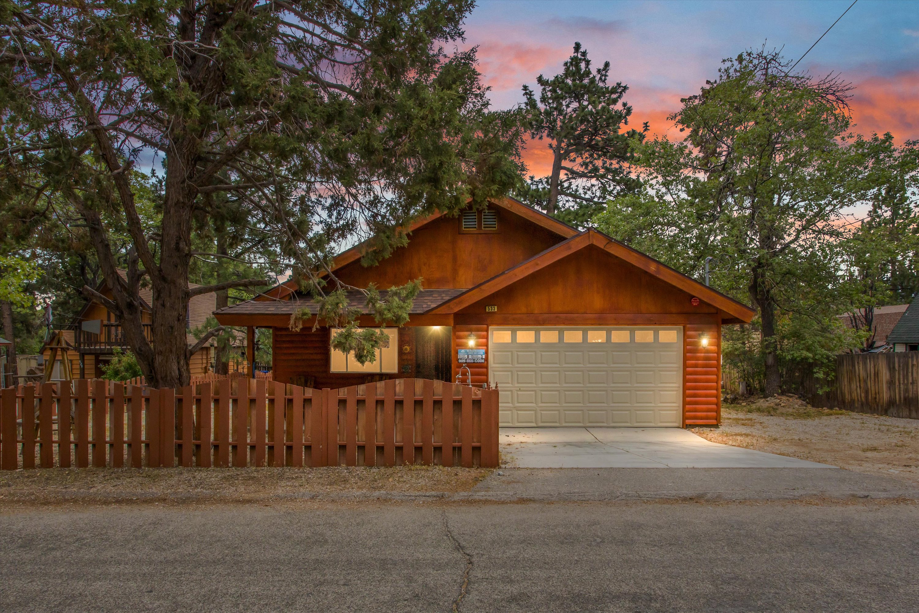 Sugarloaf, California, 92386, United States, 4 Bedrooms Bedrooms, ,2 BathroomsBathrooms,Residential,For Sale,1848559