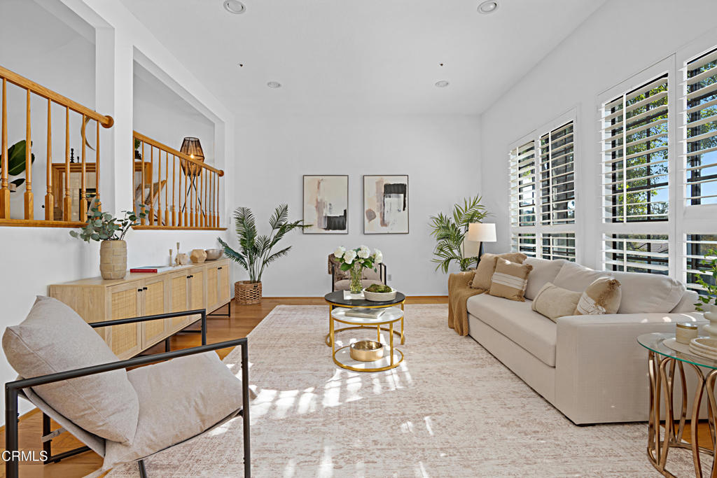 West Hills, California, 91307, United States, 3 Bedrooms Bedrooms, ,2 BathroomsBathrooms,Residential,For Sale,1986464