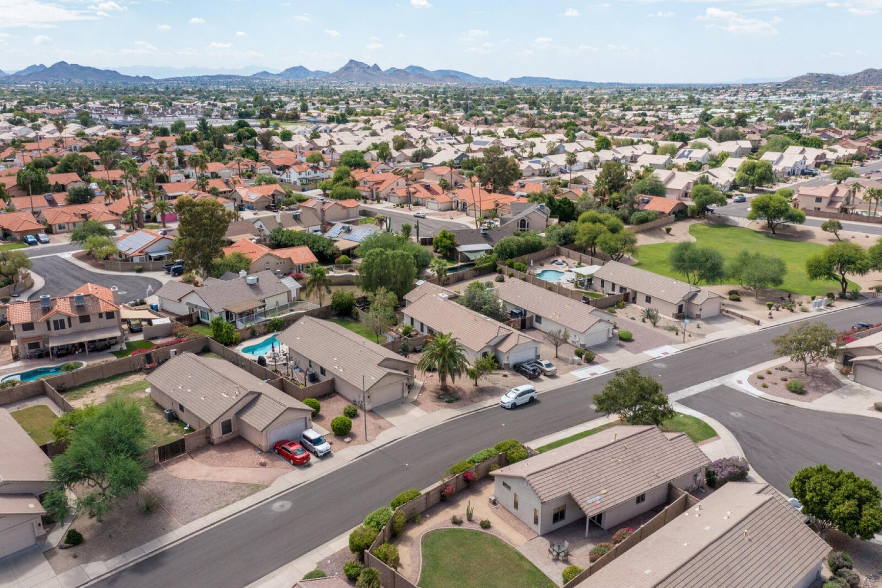  19815 N 34th Place, Phoenix, AZ 85050 - 物件實景
