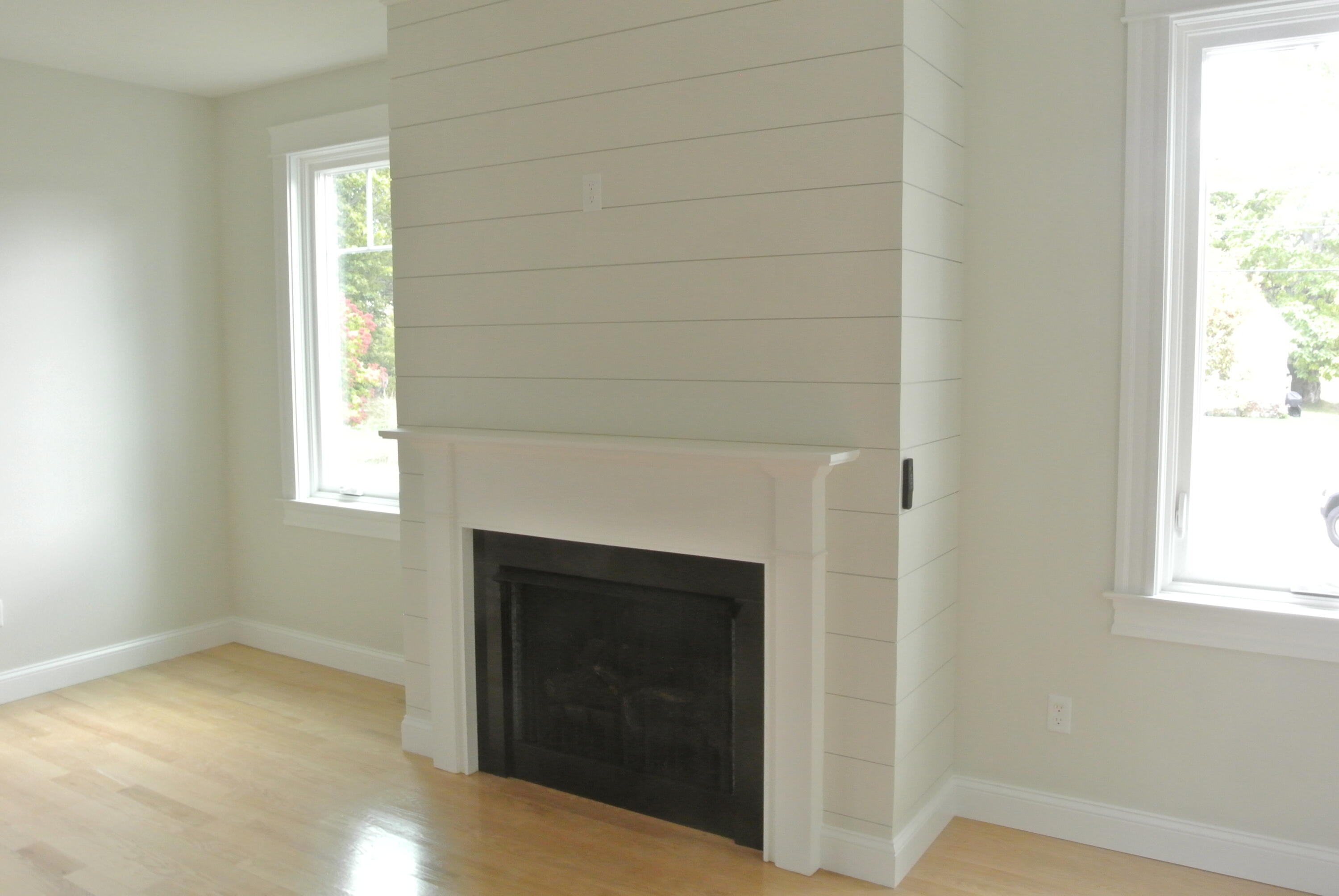 South Portland, Maine, 04106, United States, 3 Bedrooms Bedrooms, ,4 BathroomsBathrooms,Residential,For Sale,1966716