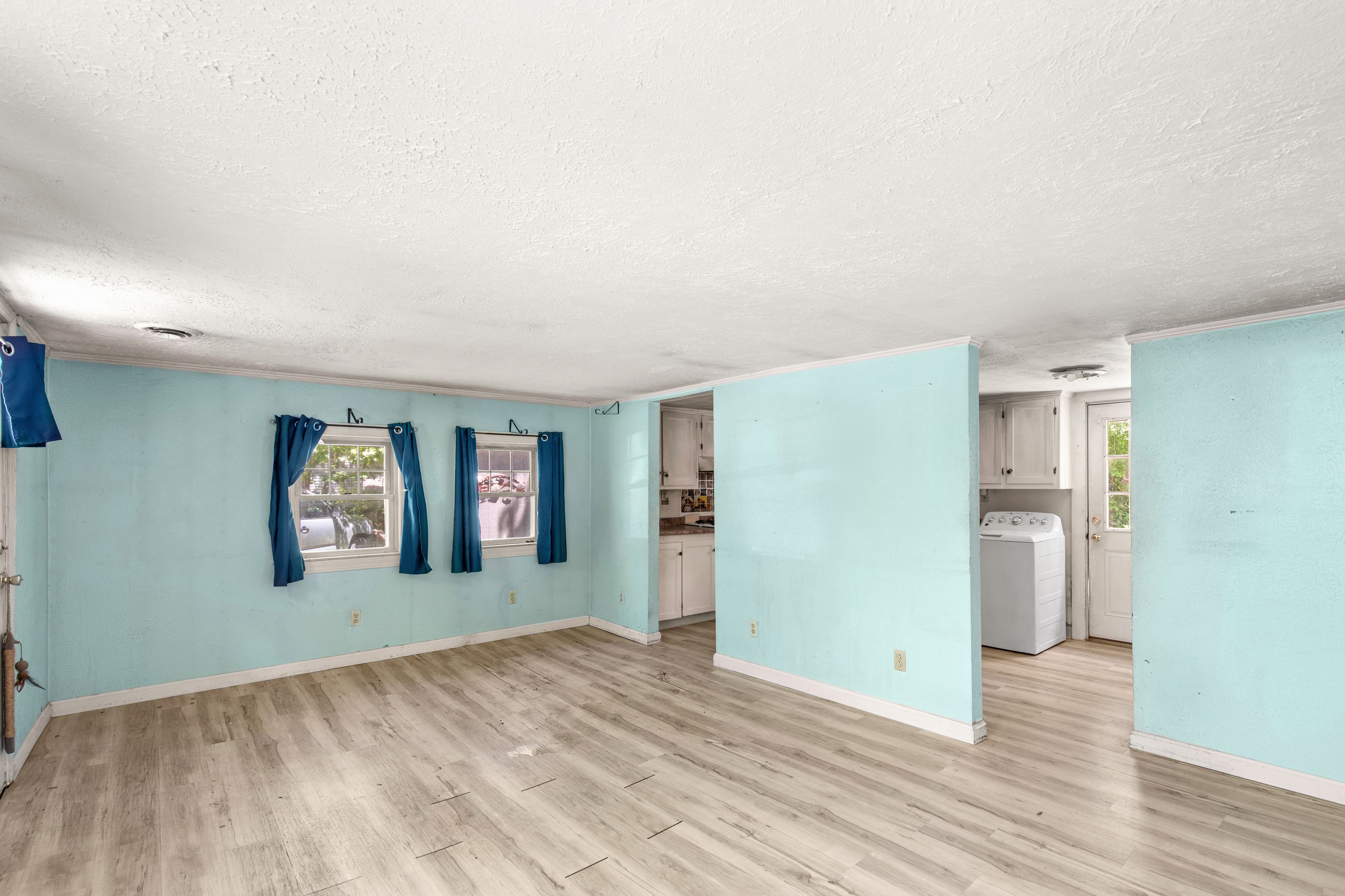  8 Pond View Circle, Plymouth, MA, 02360 - 物件實景