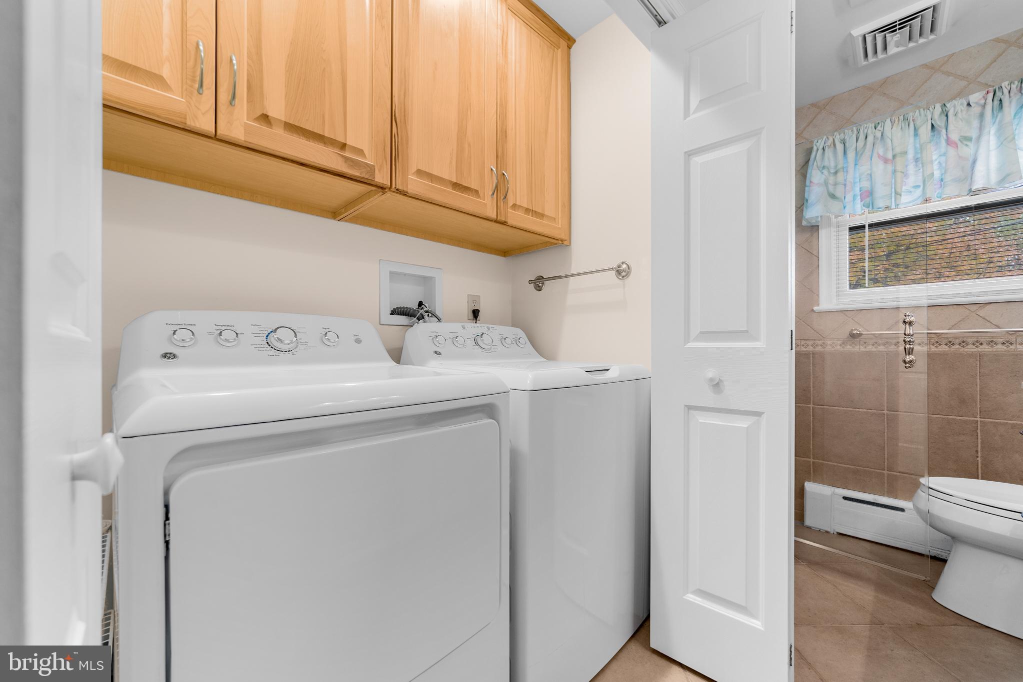 TELFORD, Pennsylvania, 18969, United States, 3 Bedrooms Bedrooms, ,2 BathroomsBathrooms,Residential,For Sale,1983098