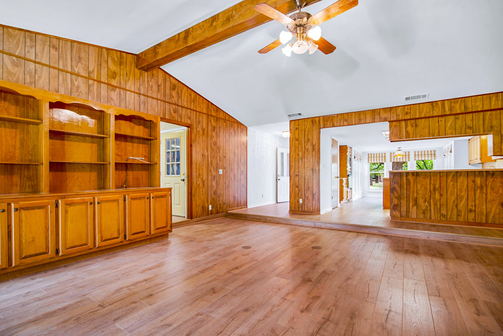 Cedar Creek, Texas, 78612, United States, 4 Bedrooms Bedrooms, ,3 BathroomsBathrooms,Residential,For Sale,1933208