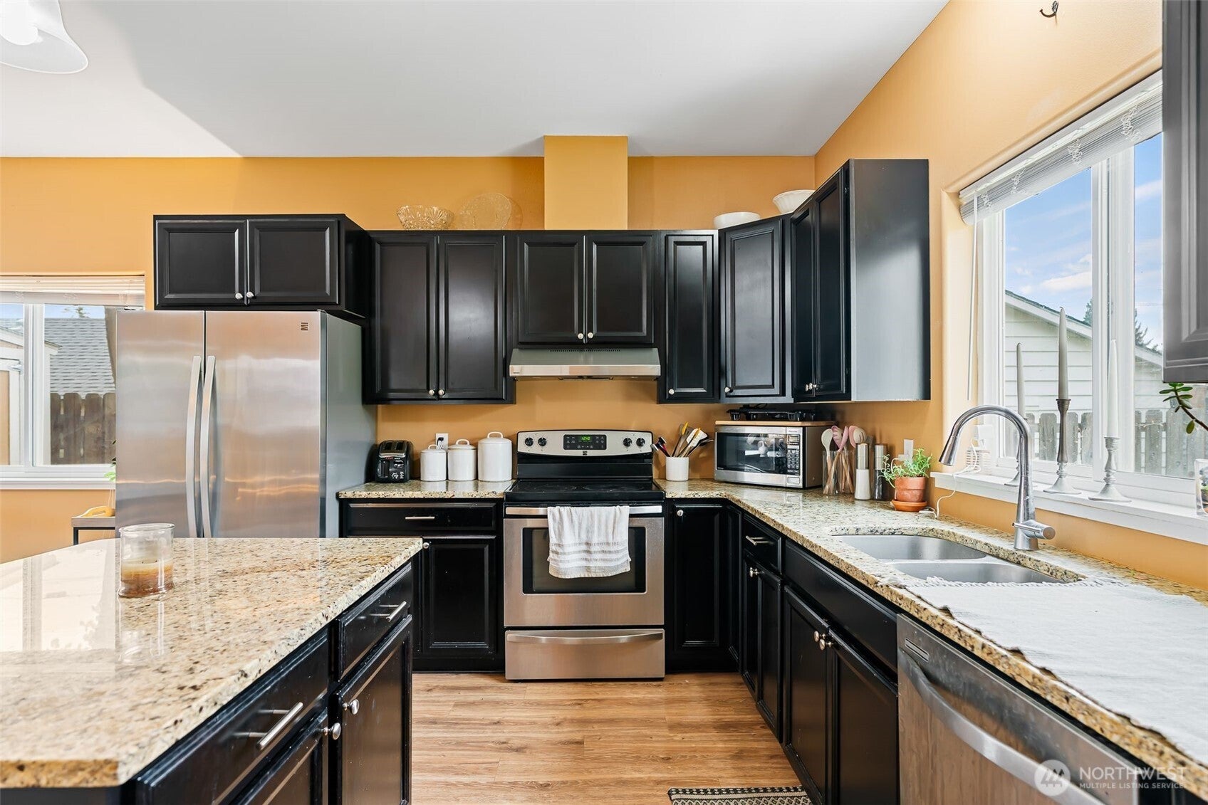 Ellensburg, Washington, 98926, United States, 3 Bedrooms Bedrooms, ,3 BathroomsBathrooms,Residential,For Sale,1991270