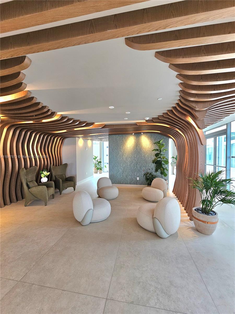 Miami, Florida, 33137, United States, 2 Bedrooms Bedrooms, ,3 BathroomsBathrooms,Residential,For Sale,1903602