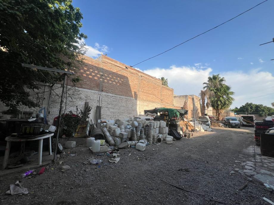 Torreón, Coahuila de Zaragoza, 27000, Mexico, 8 Bedrooms Bedrooms, ,5 BathroomsBathrooms,Residential,For Sale,1859696