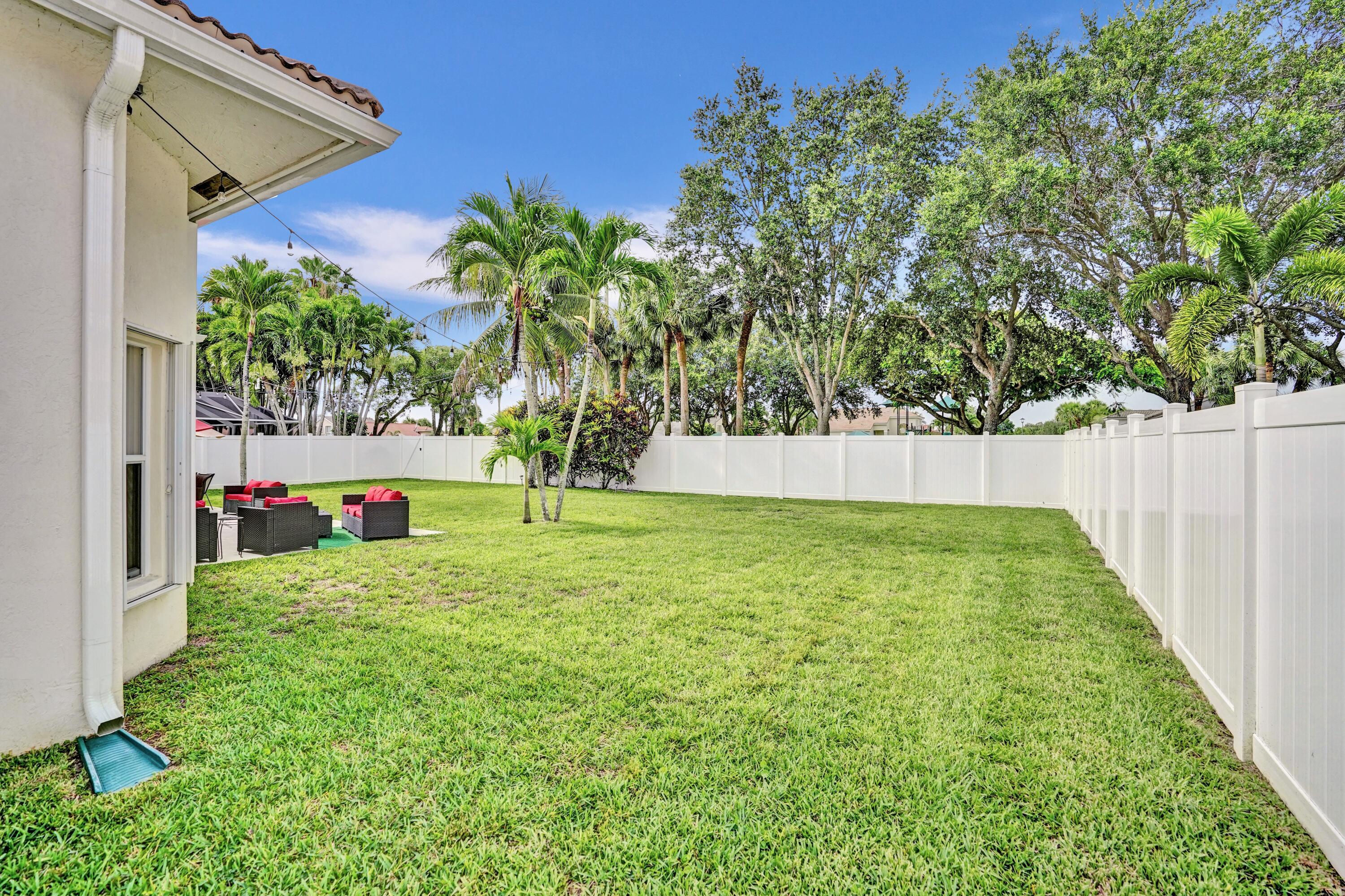 Lake Worth, Florida, 33463, United States, 3 Bedrooms Bedrooms, ,3 BathroomsBathrooms,Residential,For Sale,1905874