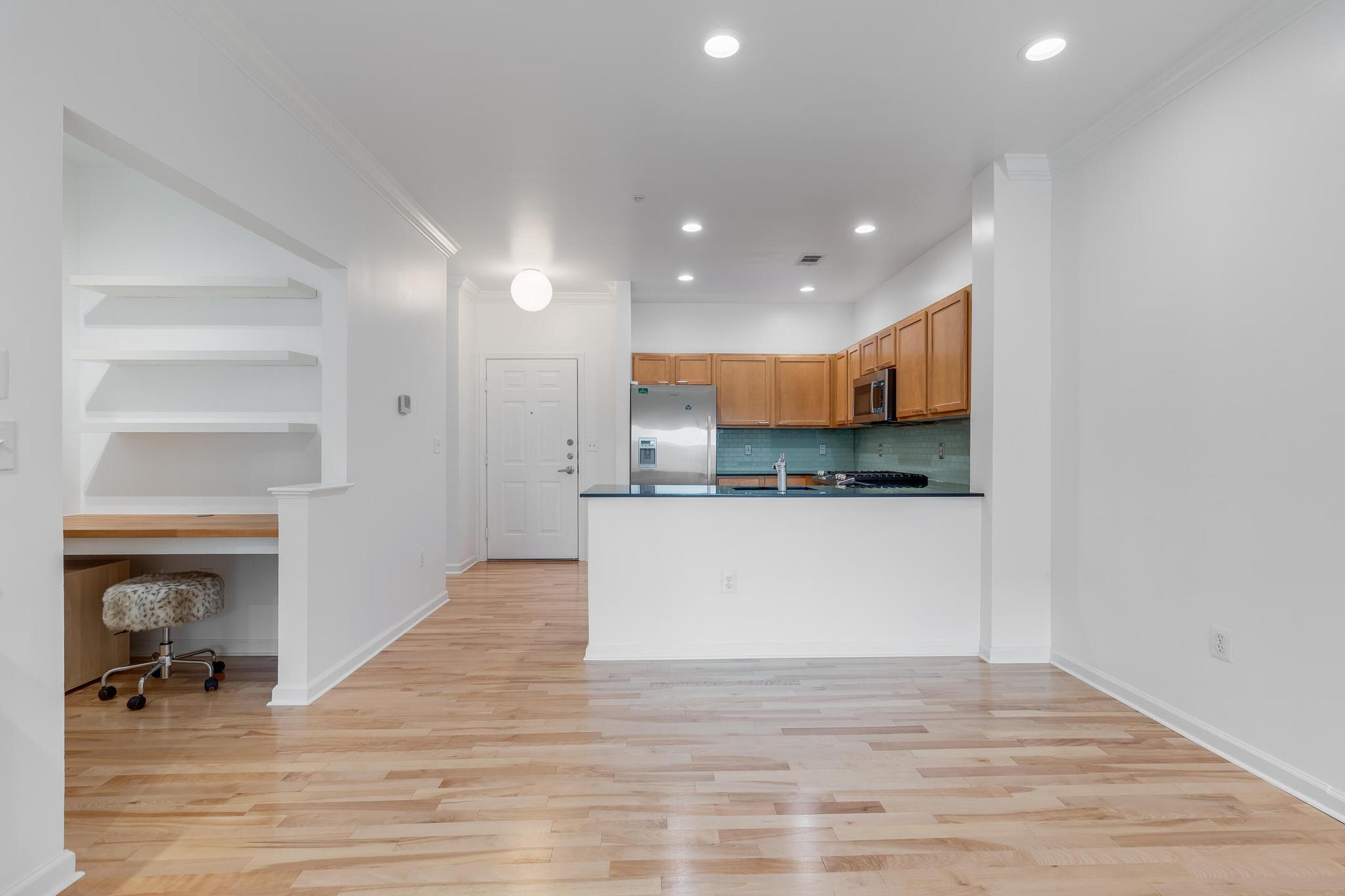  12000 Market Street, Reston, VA, 20190 - 物件實景