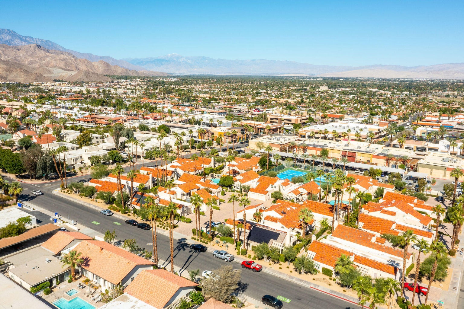 Palm Desert, California, 92260, United States, 2 Bedrooms Bedrooms, ,2 BathroomsBathrooms,Residential,For Sale,1981294