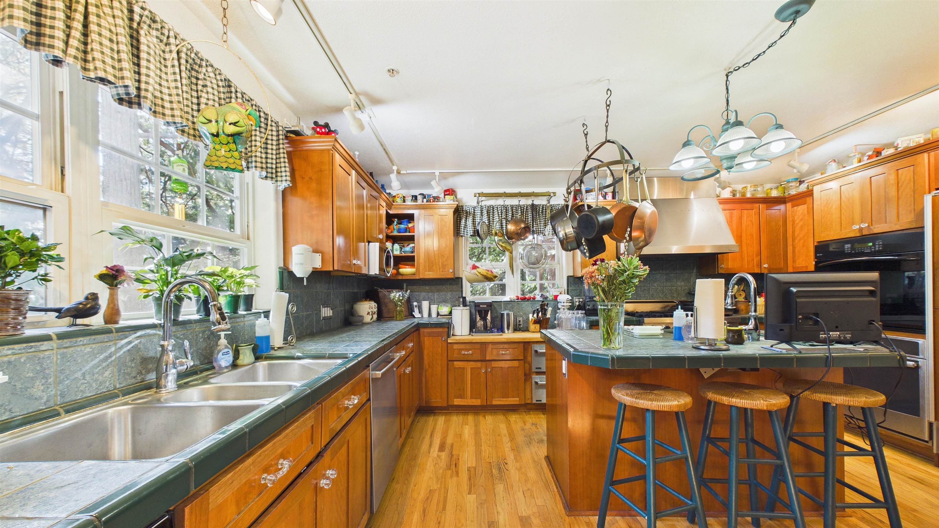 Twain Harte, California, 95383, United States, 9 Bedrooms Bedrooms, ,10 BathroomsBathrooms,Residential,For Sale,2017771