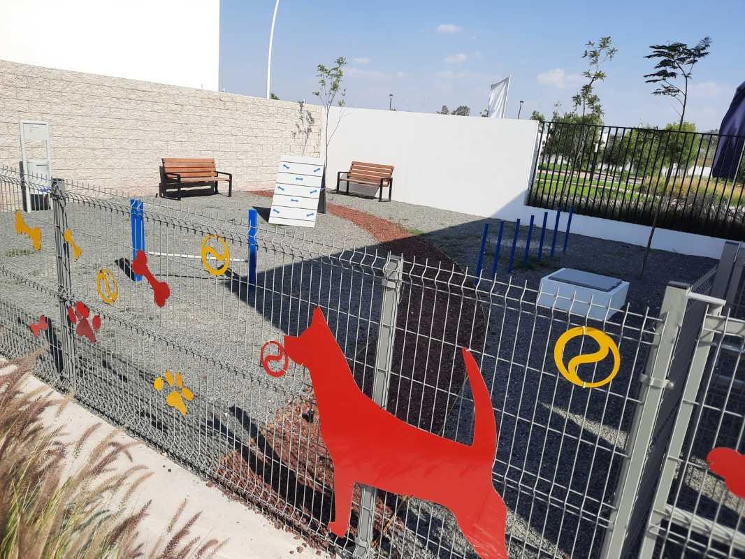 El Marqués, Querétaro, 76269, Mexico, 5 Bedrooms Bedrooms, ,4 BathroomsBathrooms,Residential,For Sale,1699127