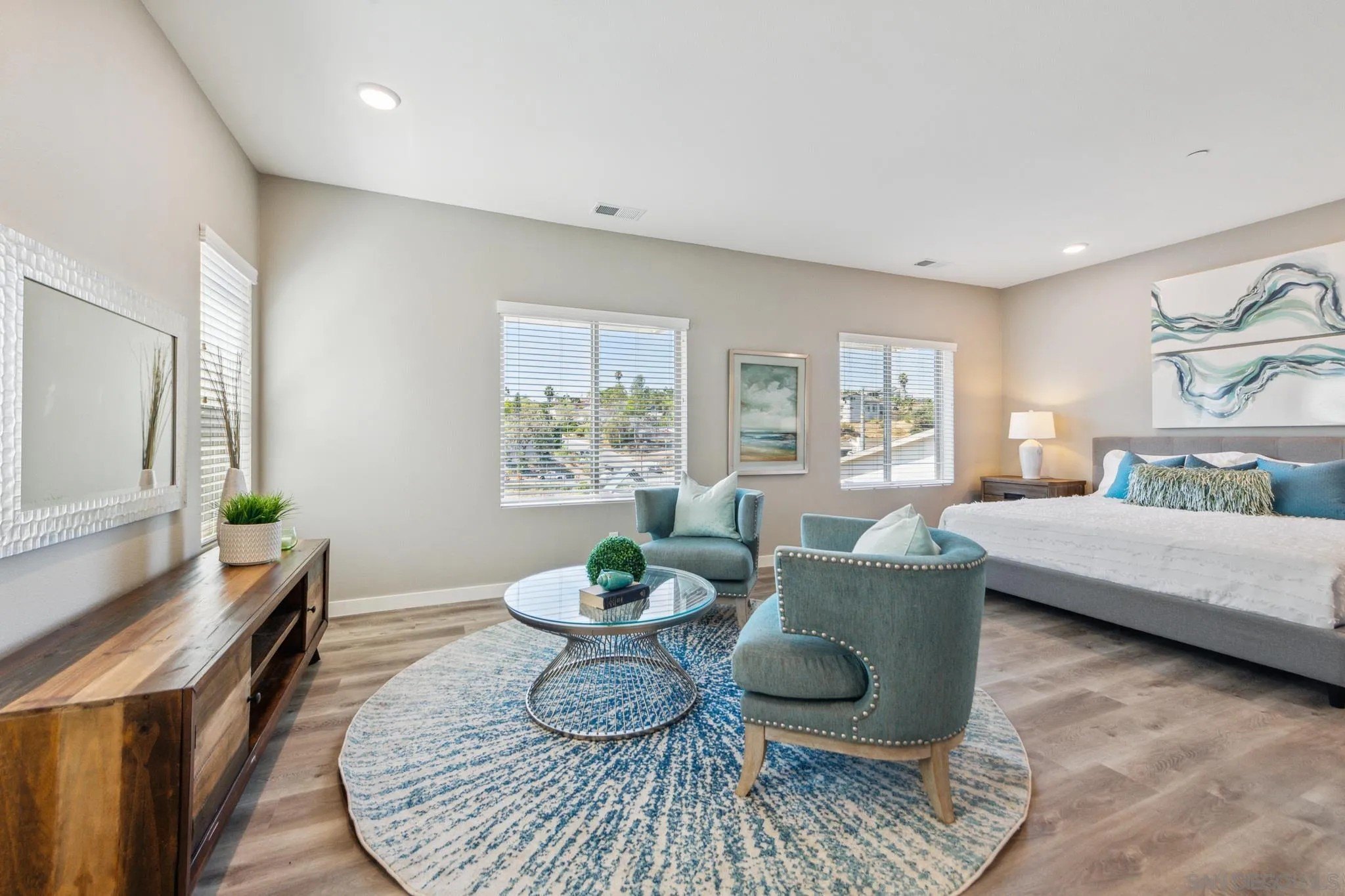 Vista, California, 92084, United States, 90 Bedrooms Bedrooms, ,112 BathroomsBathrooms,Residential,For Sale,1902308