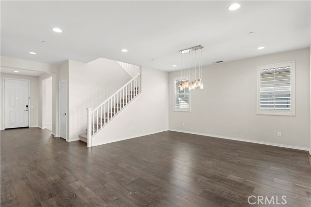 Murrieta, California, 92563, United States, 5 Bedrooms Bedrooms, ,3 BathroomsBathrooms,Residential,For Sale,2025451