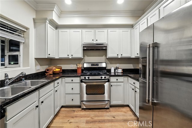 Los Angeles, California, 90042, United States, 3 Bedrooms Bedrooms, ,3 BathroomsBathrooms,Residential,For Sale,1928215