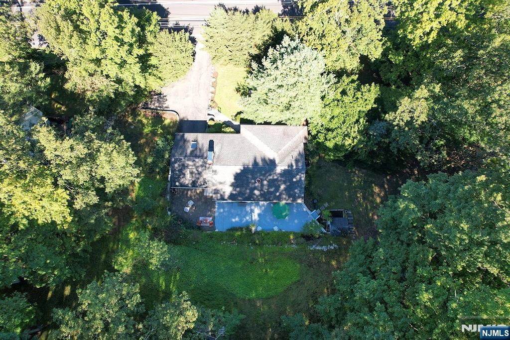 Oakland, New Jersey, 07436, United States, 3 Bedrooms Bedrooms, ,3 BathroomsBathrooms,Residential,For Sale,1934368
