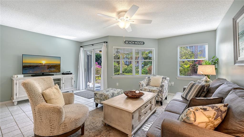 Sarasota, Florida, 34242, United States, 2 Bedrooms Bedrooms, ,2 BathroomsBathrooms,Residential,For Sale,1993059