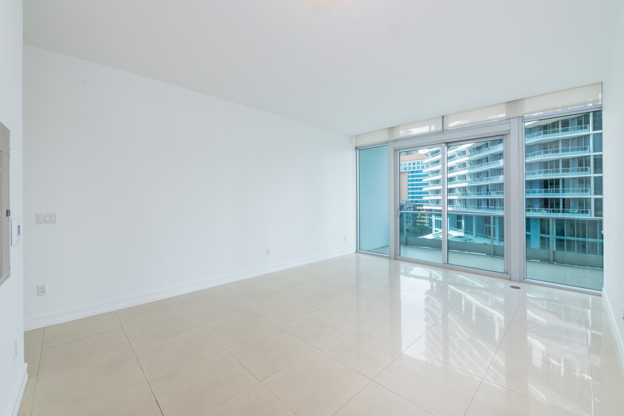  1331 Brickell Bay Dr, Miami, FL, 33131 - 物件實景