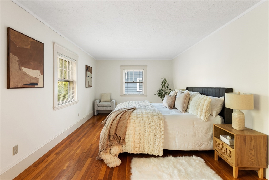 Malden, Massachusetts, 02148, United States, 3 Bedrooms Bedrooms, ,2 BathroomsBathrooms,Residential,For Sale,1942894