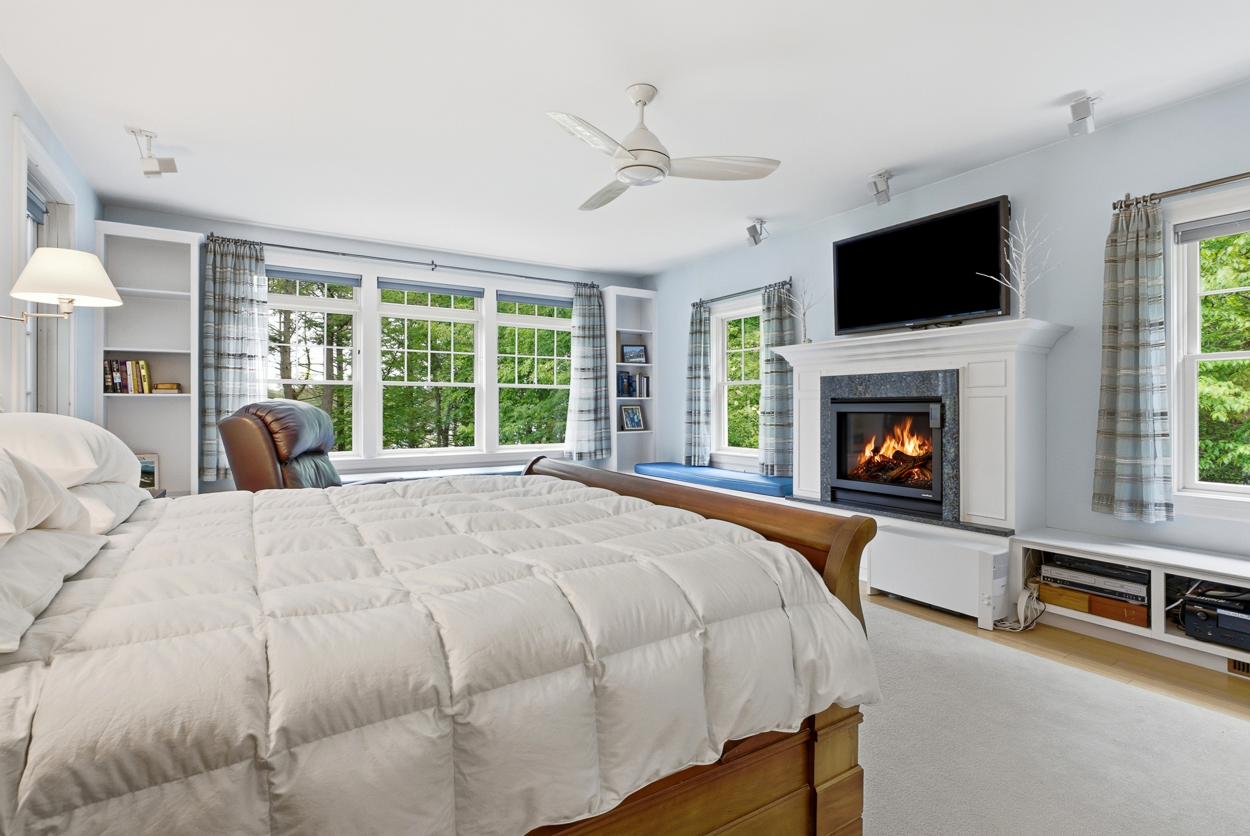  70 Warren Avenue, Harvard, MA 01451 - 物件實景