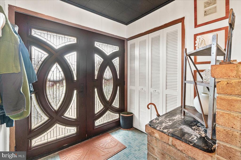 Fayetteville, Pennsylvania, 17222, United States, 3 Bedrooms Bedrooms, ,2 BathroomsBathrooms,Residential,For Sale,1928421