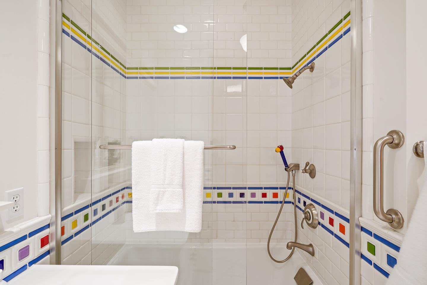 535 Kingsley Ave, Palo Alto, California, 94301, United States, 5 Bedrooms Bedrooms, ,4 BathroomsBathrooms,Residential,For Sale,535 Kingsley Ave,1664262