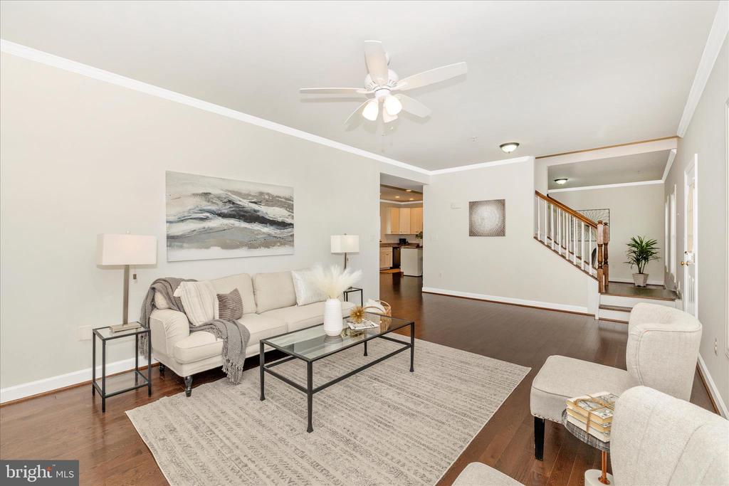 Frederick, Maryland, 21702, United States, 4 Bedrooms Bedrooms, ,3 BathroomsBathrooms,Residential,For Sale,1987380