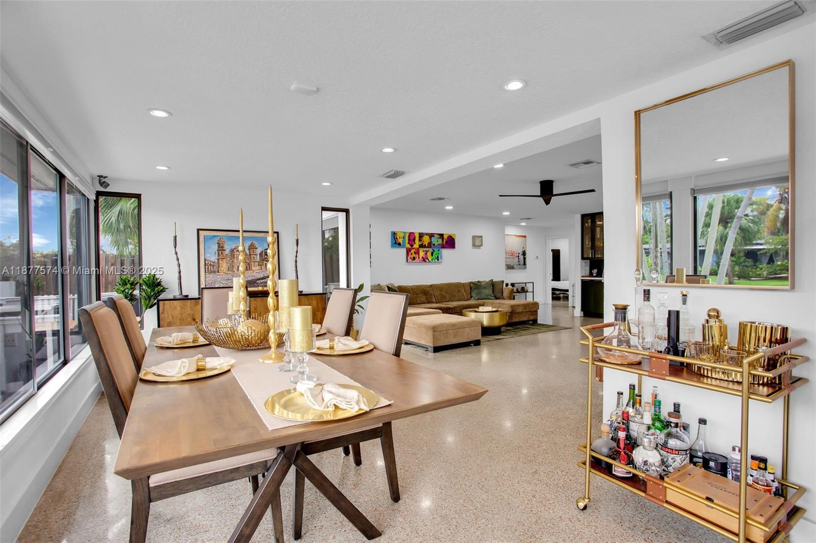 Wilton Manors, Florida, 33334, United States, 3 Bedrooms Bedrooms, ,3 BathroomsBathrooms,Residential,For Sale,1947052