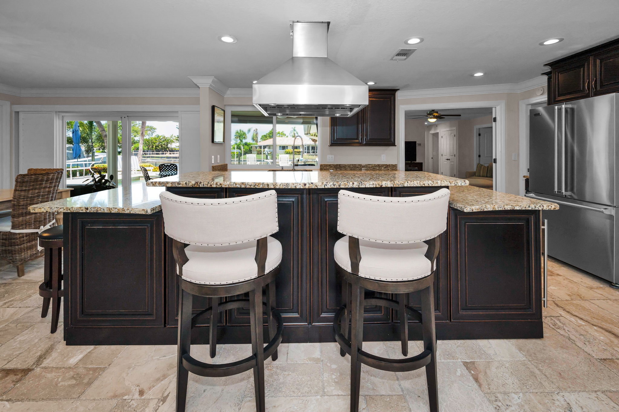 St Petersburg, Florida, 33703, United States, 4 Bedrooms Bedrooms, ,3 BathroomsBathrooms,Residential,For Sale,1978536