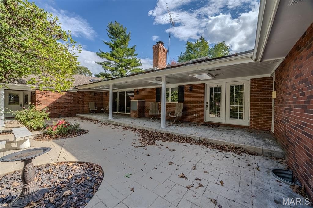 Lebanon, Missouri, 65536, United States, 5 Bedrooms Bedrooms, ,5 BathroomsBathrooms,Residential,For Sale,1973861